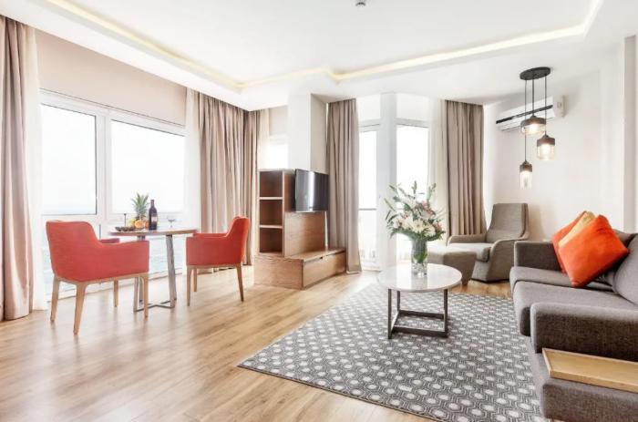 Salamis Bay Conti Resort Hotel & Casino Famagusta  Room photo A suite at the hotel