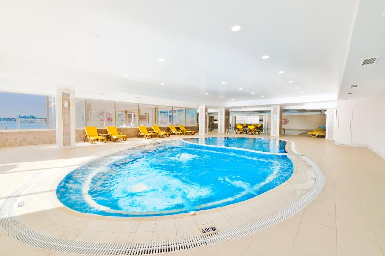 Salamis Bay Conti Resort Hotel & Casino Famagusta  Exterior photo The swimming pool at the hotel