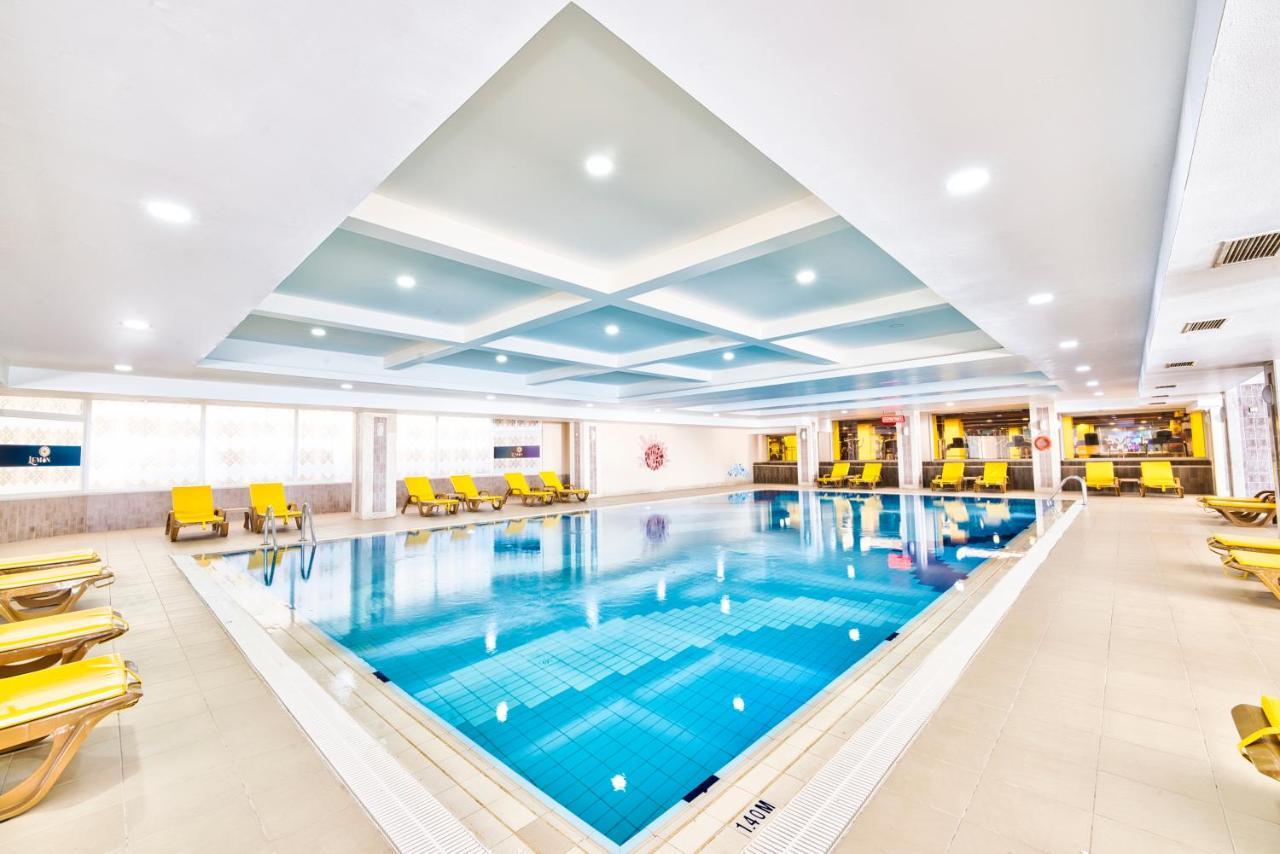 Salamis Bay Conti Resort Hotel & Casino Famagusta  Exterior photo The swimming pool at the hotel