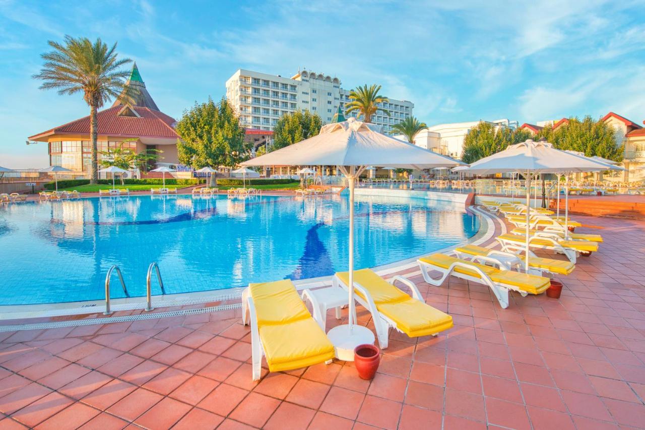 Salamis Bay Conti Resort Hotel & Casino Famagusta  Exterior photo A pool at a hotel in Turkey